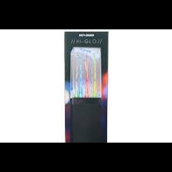 Art & Sound Hi-Glo Dancing Water Tower Wireless Bluetooth Speaker - Picture 2 of 2